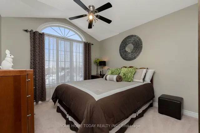 Additional image 22 of 37 Lormel Gate