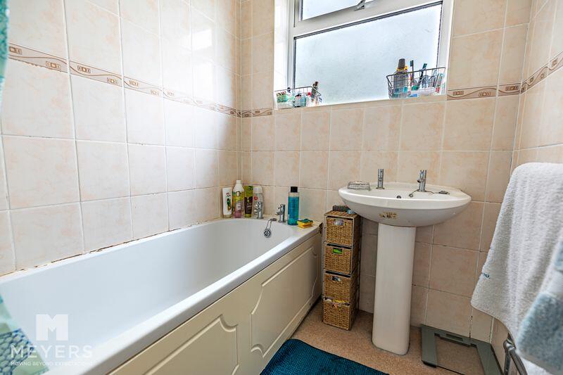 Additional image 9 of Normanhurst Avenue, Queens Park, BH8