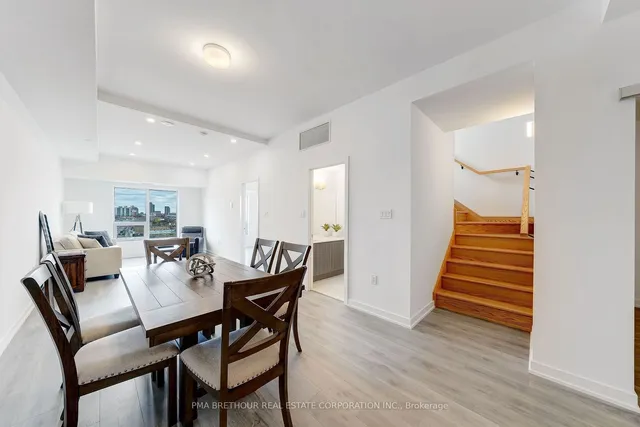 Additional image 14 of 2433 Dufferin St Unit 811