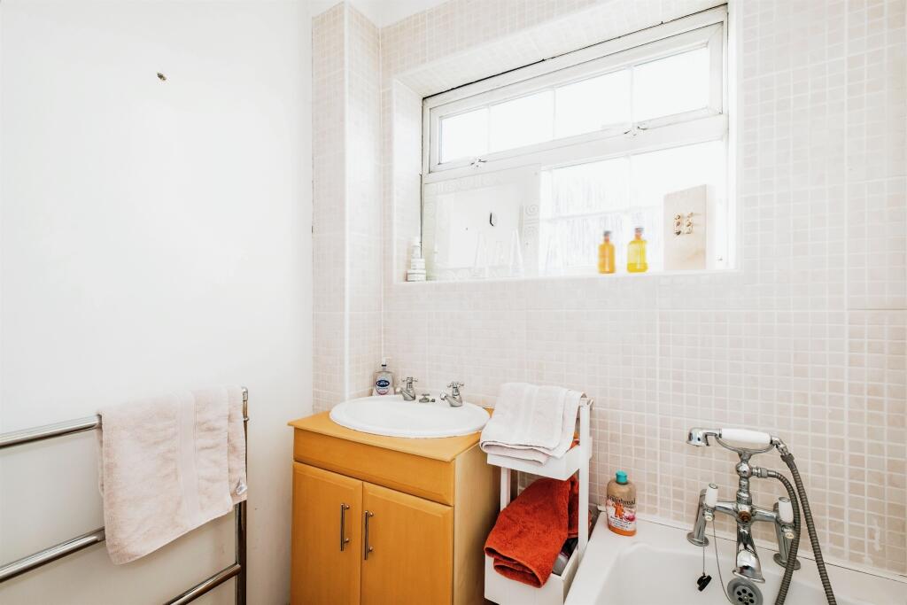 Additional image 13 of Lamorna Grove, Worthing