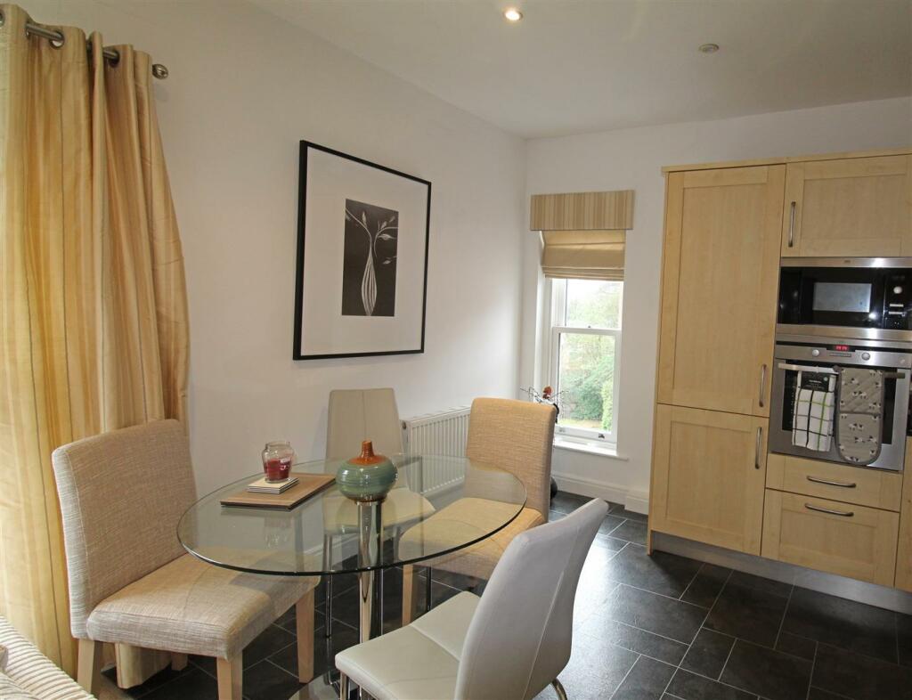 Additional image 4 of Bloomfield Apartments, Markland Hill