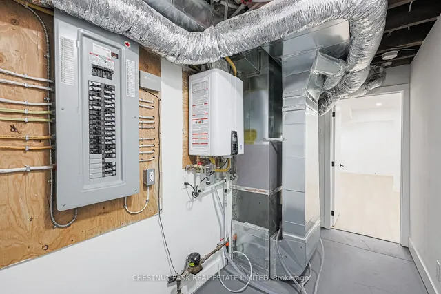 Additional image 32 of 212 Victor Ave