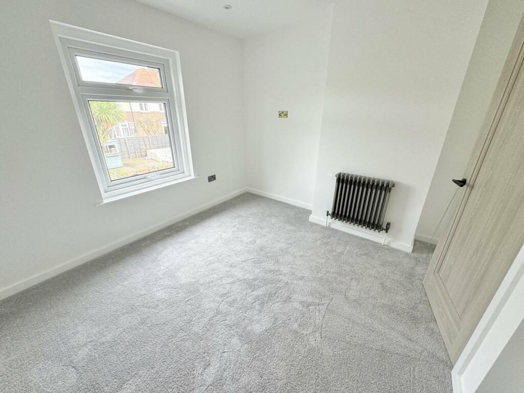 Additional image 24 of 15 Pottery Road, Whitecliff, Poole, BH14