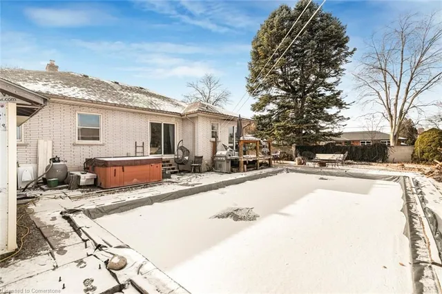 Additional image 43 of 41 Brentwood Dr