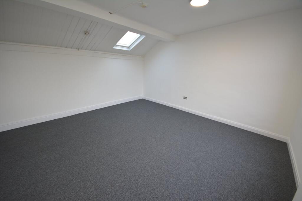 Additional image 6 of 8 Market St, Bury, BL9 0AJ