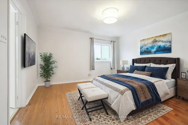 Additional image 8 of 38 Monaco Crt