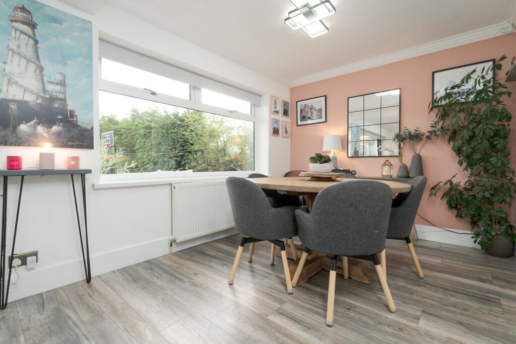 Additional image 8 of Spacious 5 Bed House with 2 Bathrooms On The Sought-After Heathfield Drive, Bolton