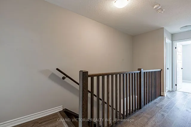 Additional image 18 of 1677 Sauble Crt