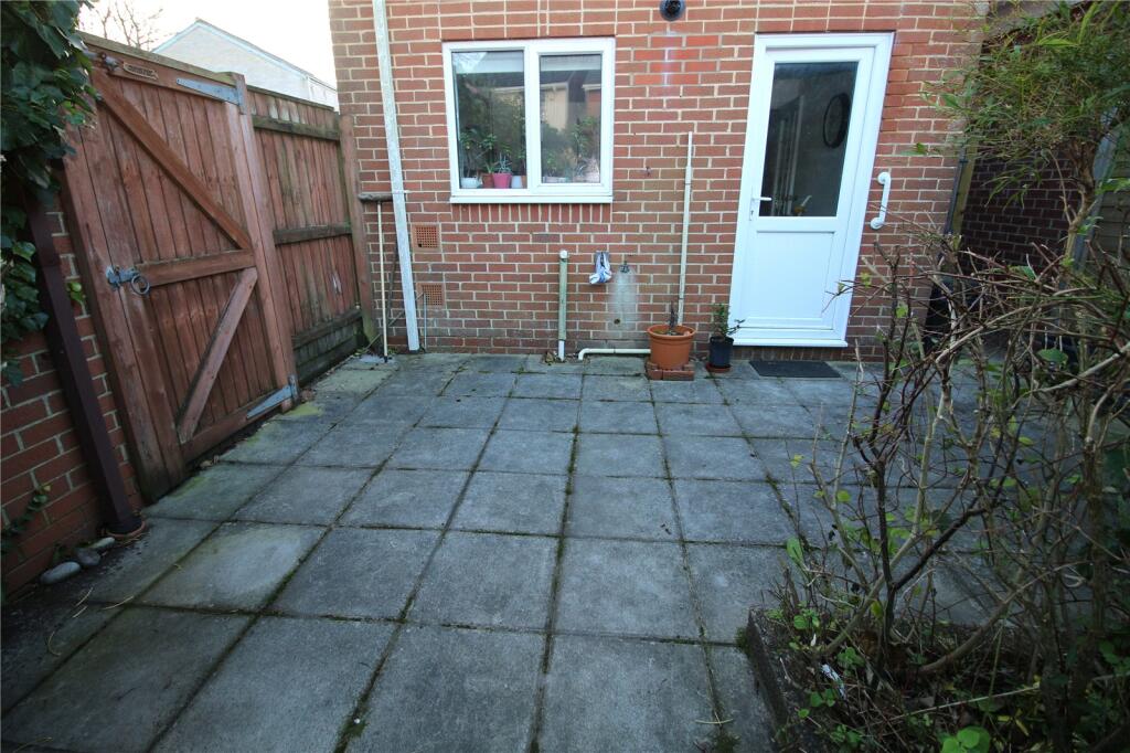 Additional image 9 of Vincent Close, New Milton, Hampshire, BH25