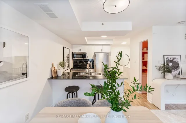 Additional image 10 of 8 Florence Wyle Lane Unit 3