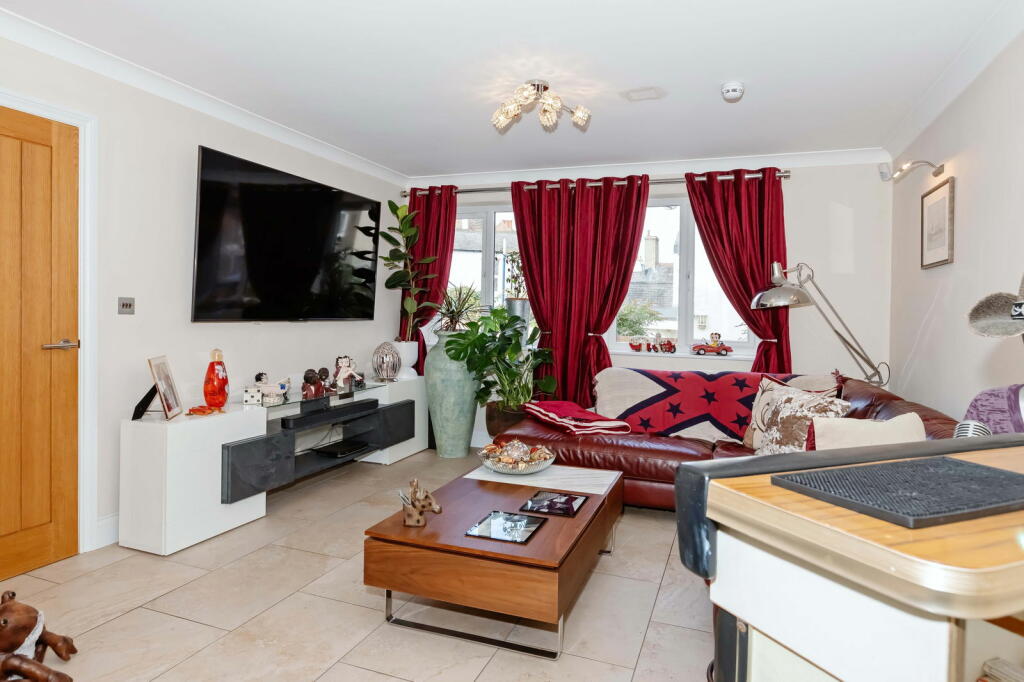 Additional image 23 of Pier Road, Littlehampton, West Sussex, BN17