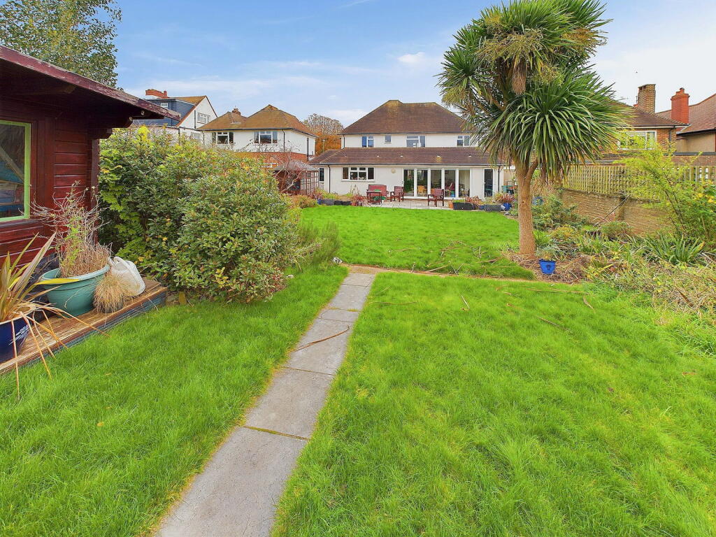 Additional image 22 of Oldfield Crescent, Southwick