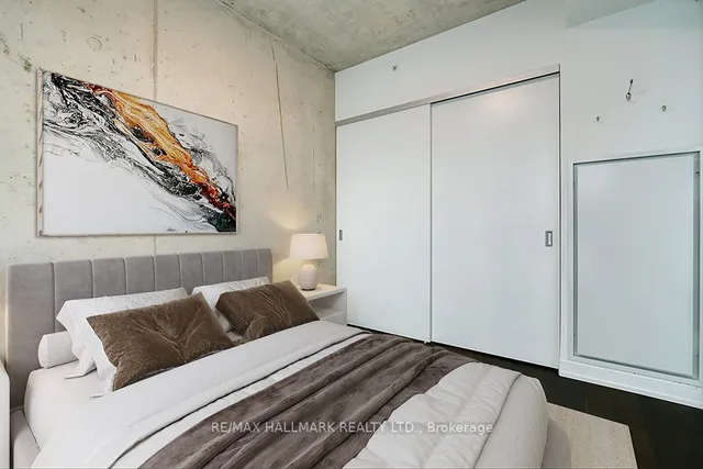 Additional image 13 of 11 Charlotte St Unit 1305