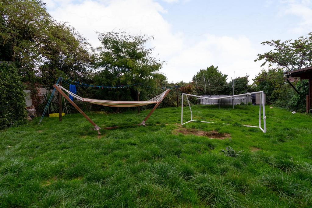 Additional image 13 of East Onslow Close, Worthing, BN12