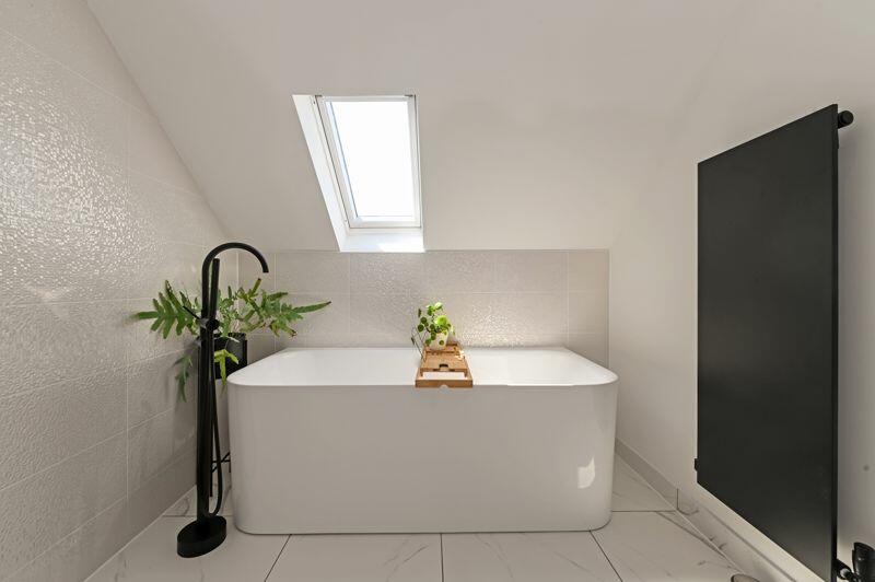 Additional image 12 of Roman Road, Steyning