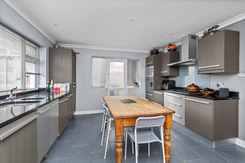 Additional image 3 of Havenside Shoreham Beach