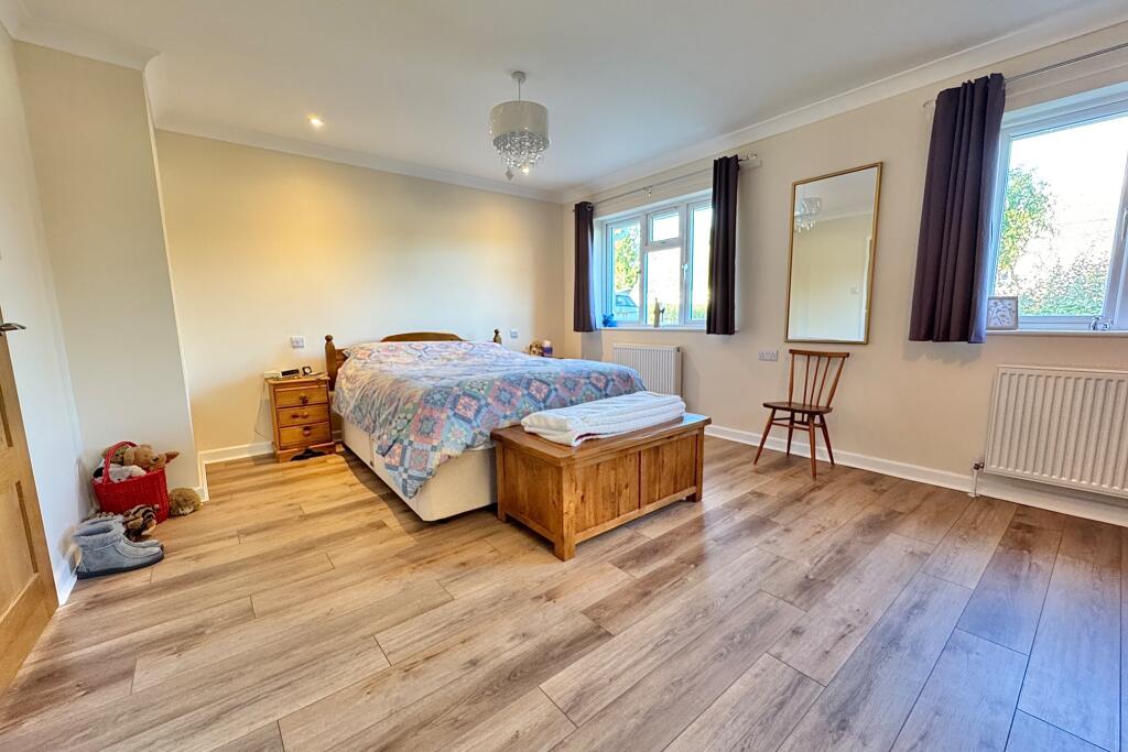 Additional image 9 of HIGHER GARDENS, CORFE CASTLE