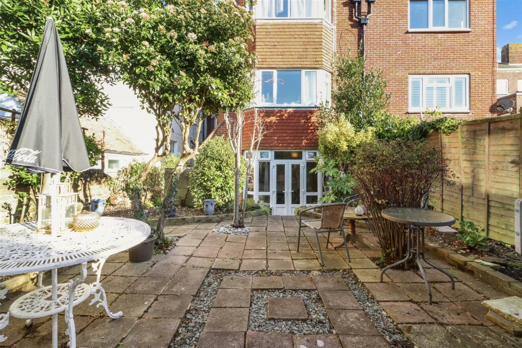Additional image 4 of Dolphin House, 20 Meads Street, Eastbourne