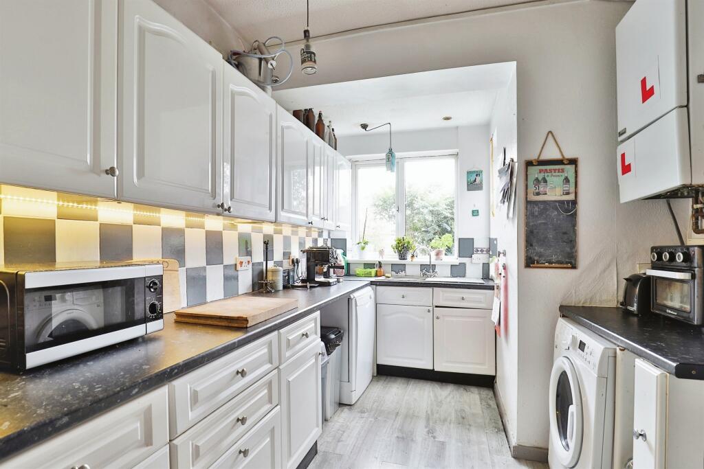 Additional image 2 of Evelyn Road, Bournemouth