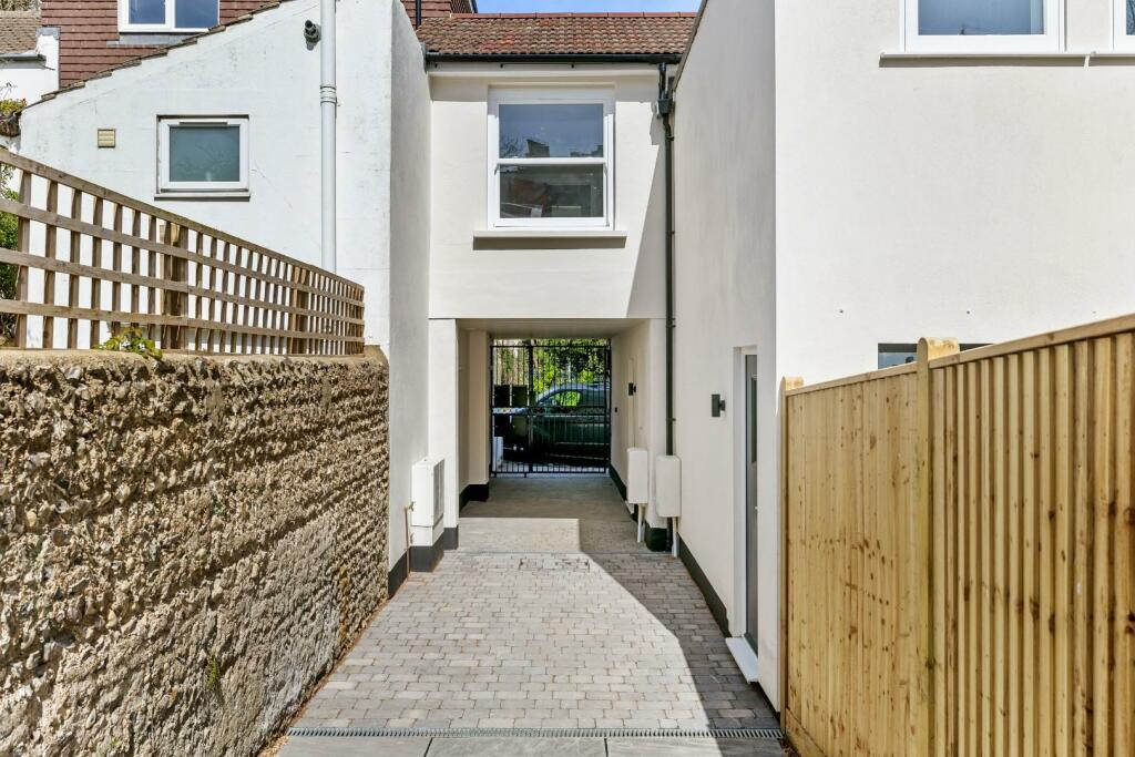 Additional image 17 of Howard Terrace, Brighton