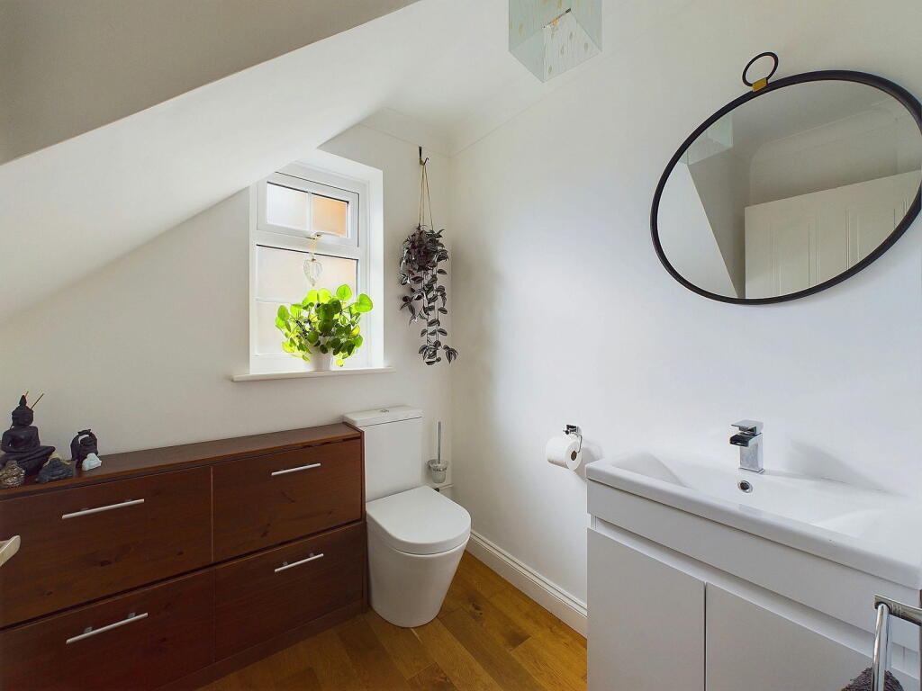 Additional image 8 of Albany Close, Worthing, BN11