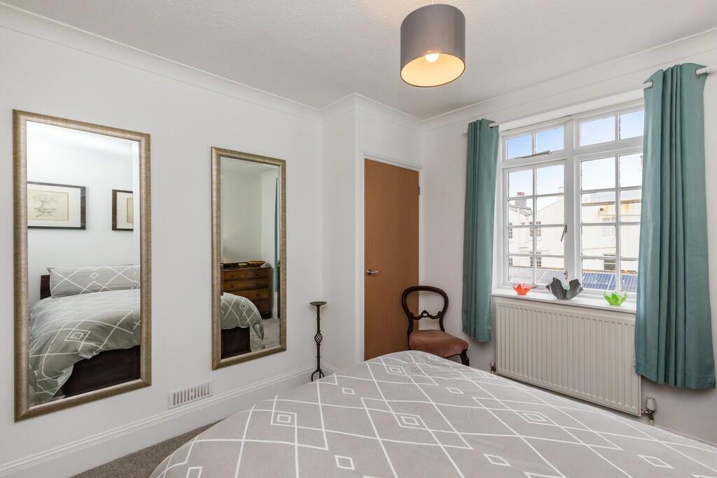 Additional image 6 of Flat 4, 8 Portland Place