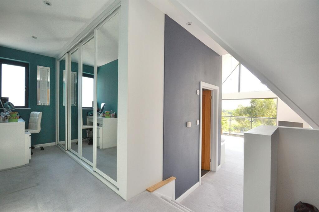 Additional image 20 of Broadstone