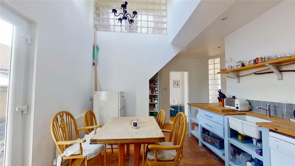 Additional image 4 of Grover Avenue, Lancing, West Sussex, BN15