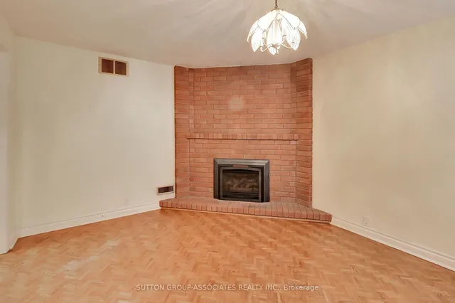 Additional image 19 of 1 Burlington Cres