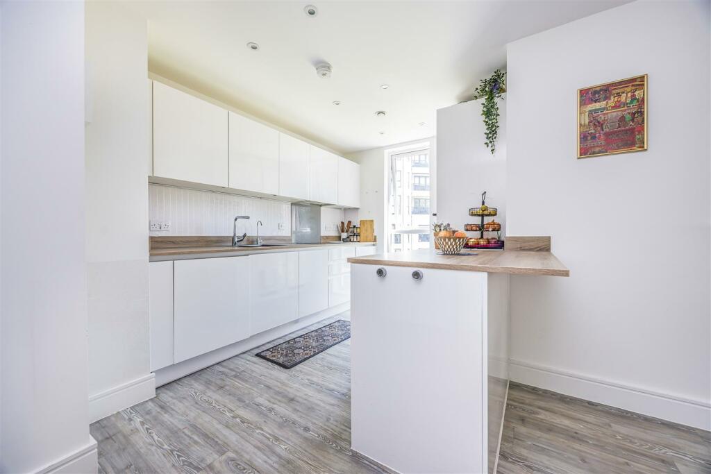 Additional image 28 of West Cliff Road, Bournemouth