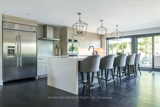 Additional image 7 of 822 Danforth Pl