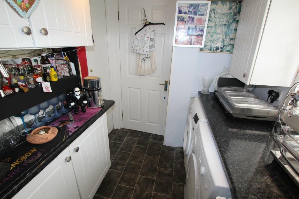 Additional image 13 of Greenacres Drive, Hailsham
