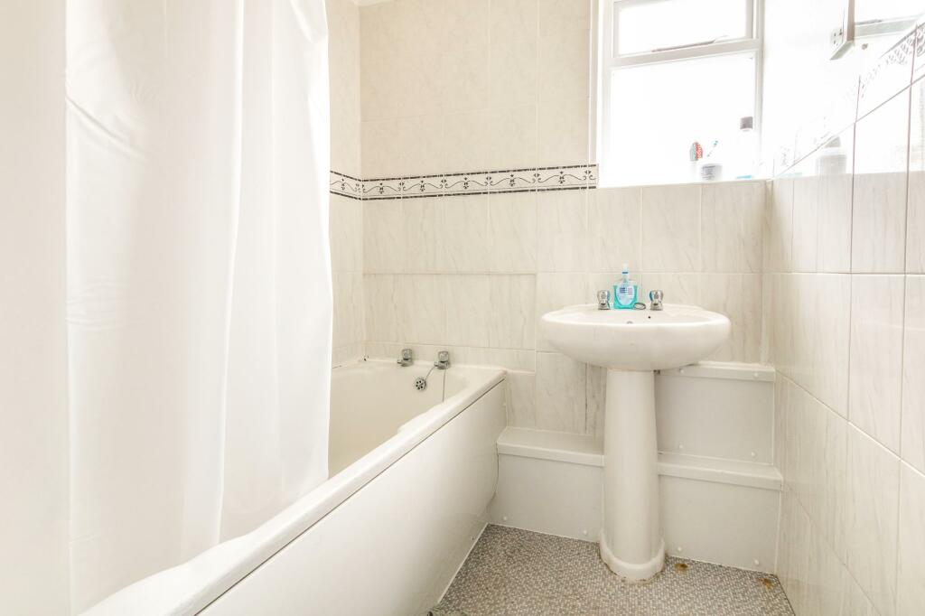 Additional image 7 of Harsfold Close, Rustington