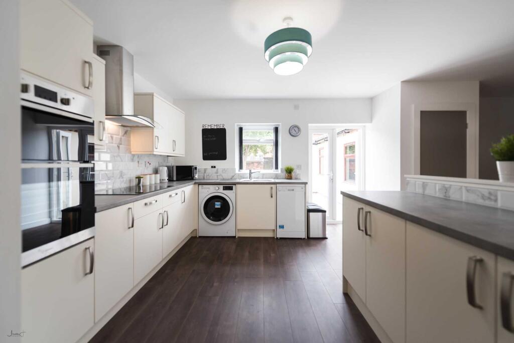 Additional image 53 of Mayfield Avenue