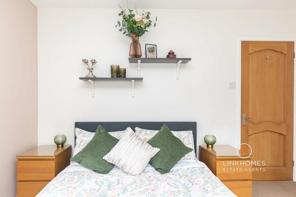 Additional image 6 of Branksome Wood Road, Poole, BH12