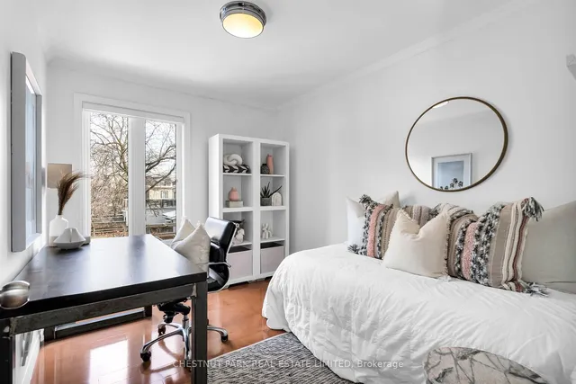 Additional image 21 of 70 Shaftesbury Ave Unit 3