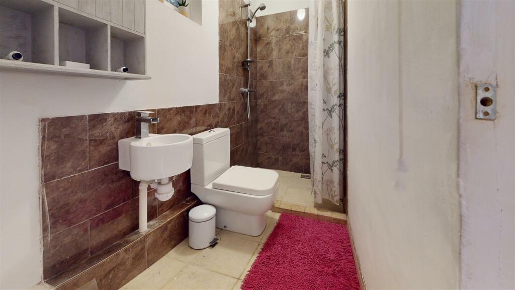 Additional image 8 of High Street, Swanage