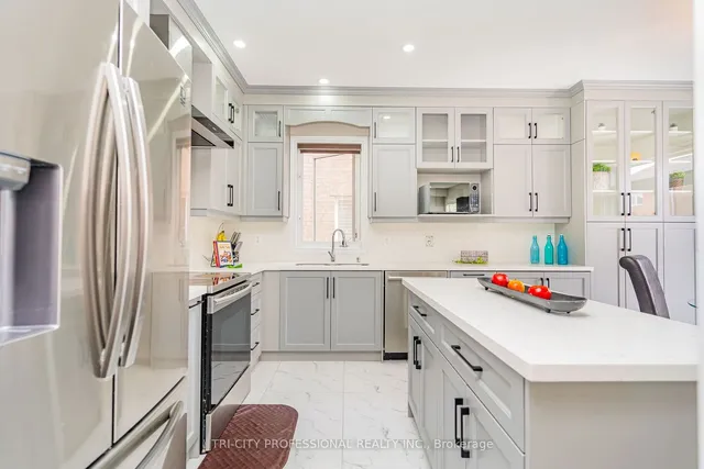 Additional image 12 of 5 Drummondville Dr