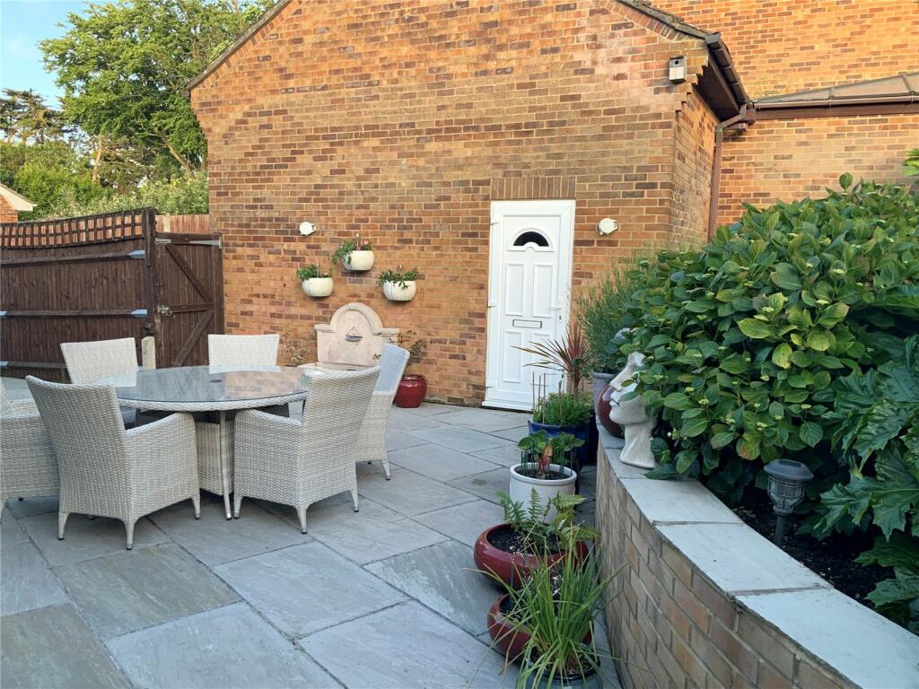 Additional image 14 of Salisbury Close, Eastbourne, East Sussex, BN22