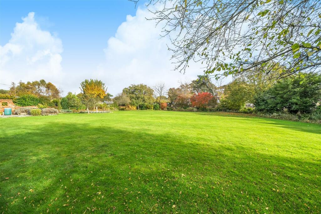 Additional image 5 of Barrack Road, West Parley, Ferndown