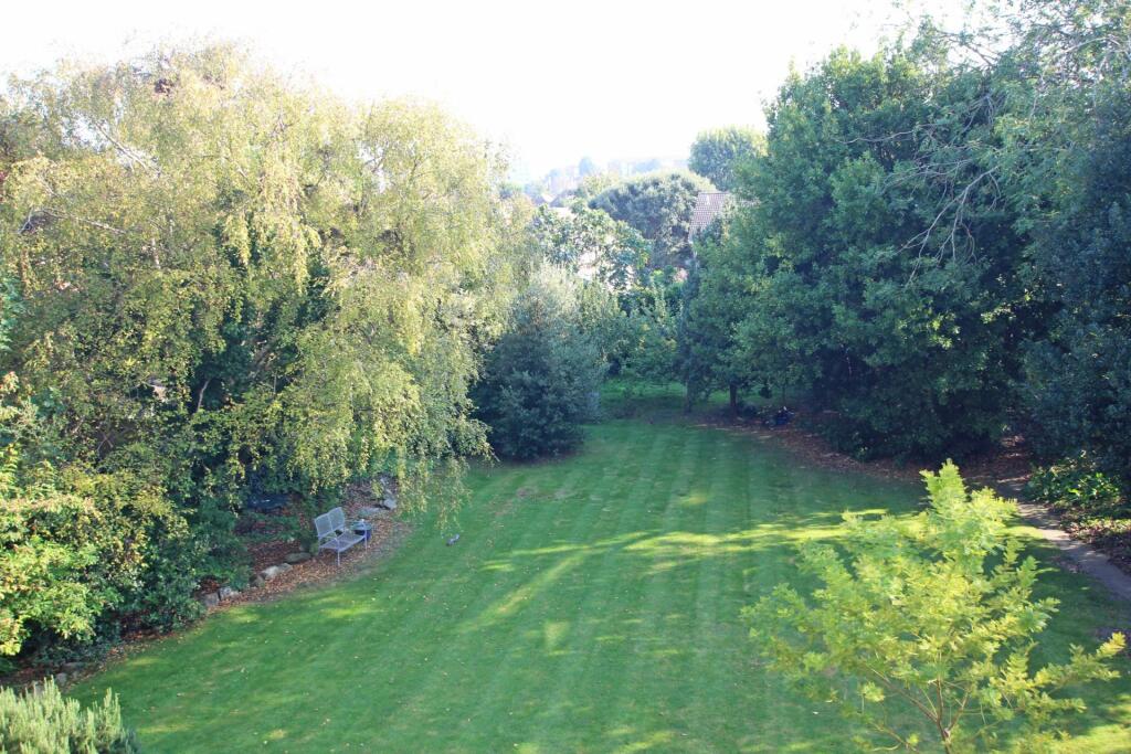 Additional image 4 of Blackwater Road, Eastbourne, BN20 7DH