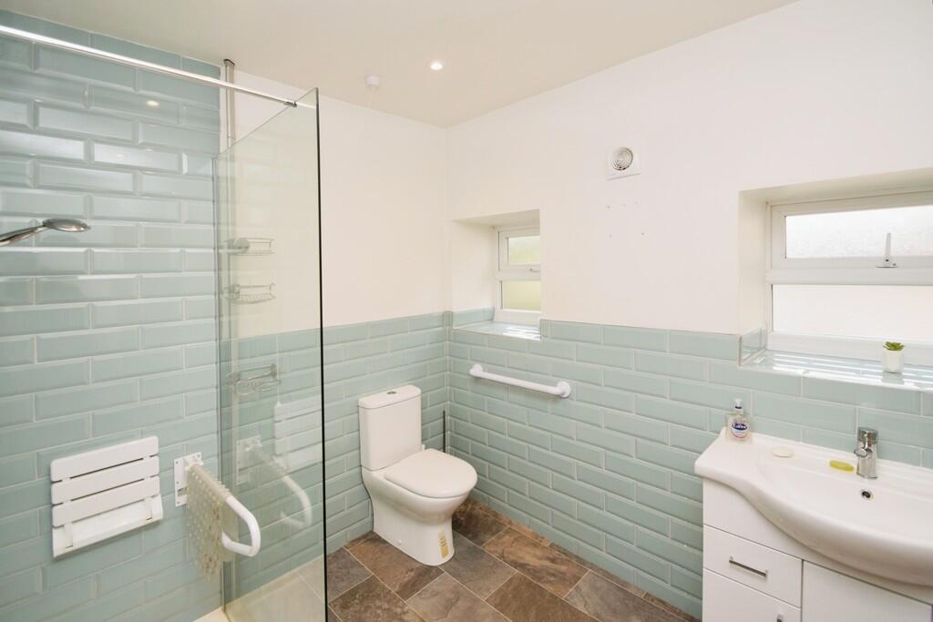 Additional image 7 of Green Head Drive, Utley