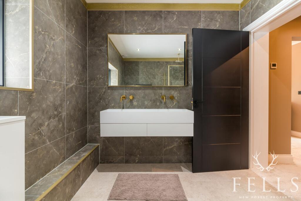 Additional image 20 of Avon Avenue, Avon Castle, Ringwood