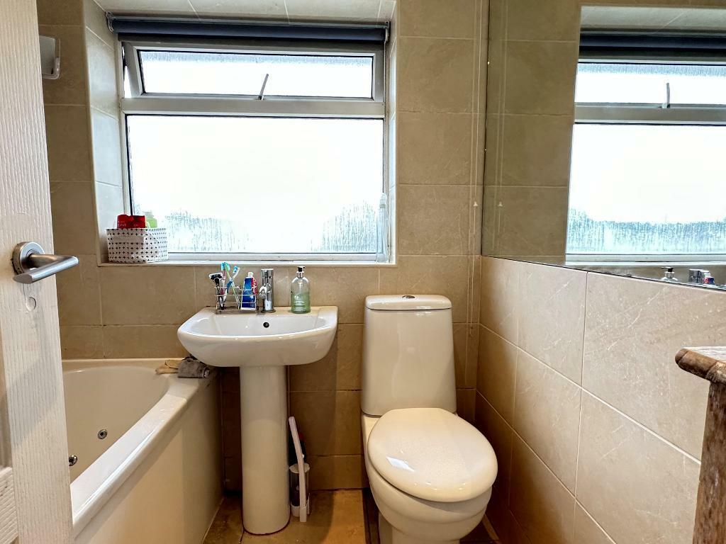 Additional image 11 of Monks Walk, Upper Beeding, BN44 3HR