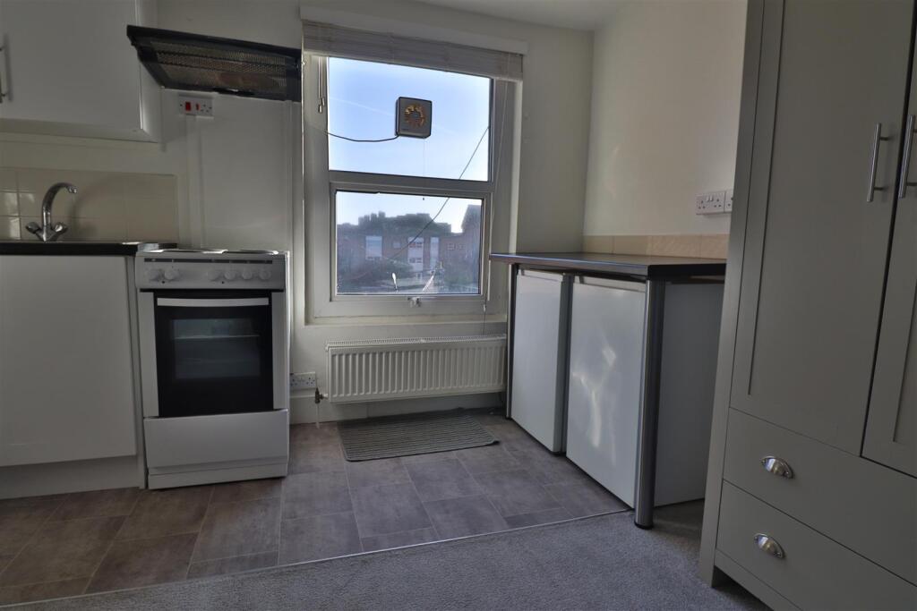 Additional image 4 of Bayford Road, Littlehampton