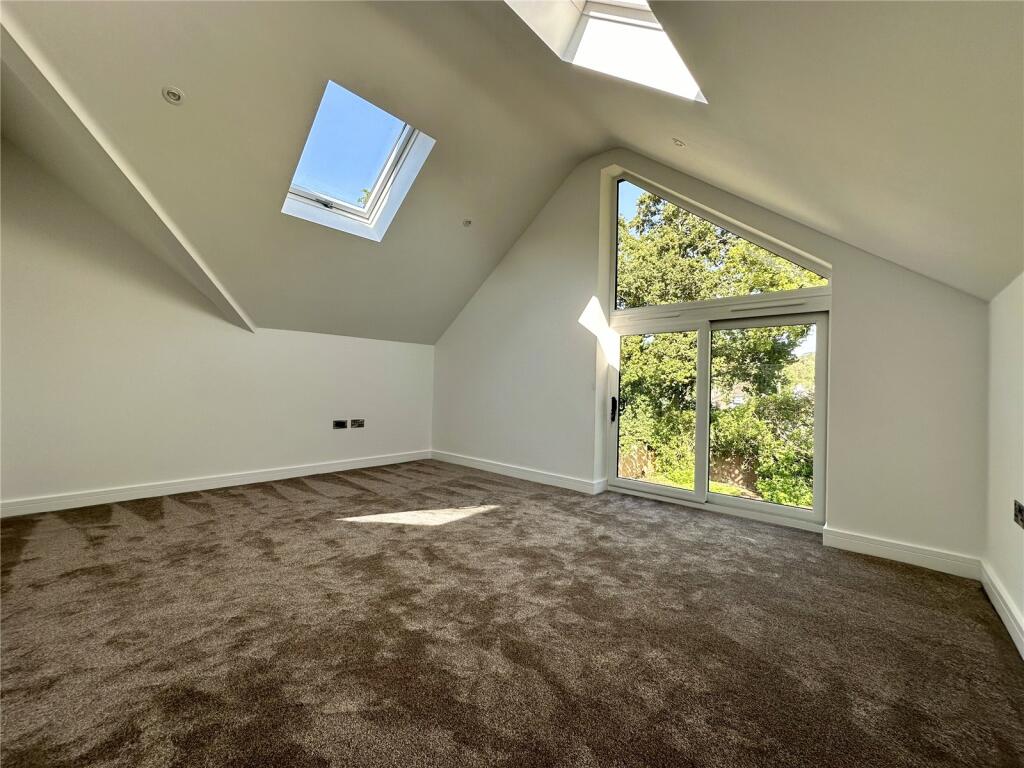 Additional image 14 of Smugglers Lane North, Highcliffe On Sea, Christchurch, Dorset, BH23