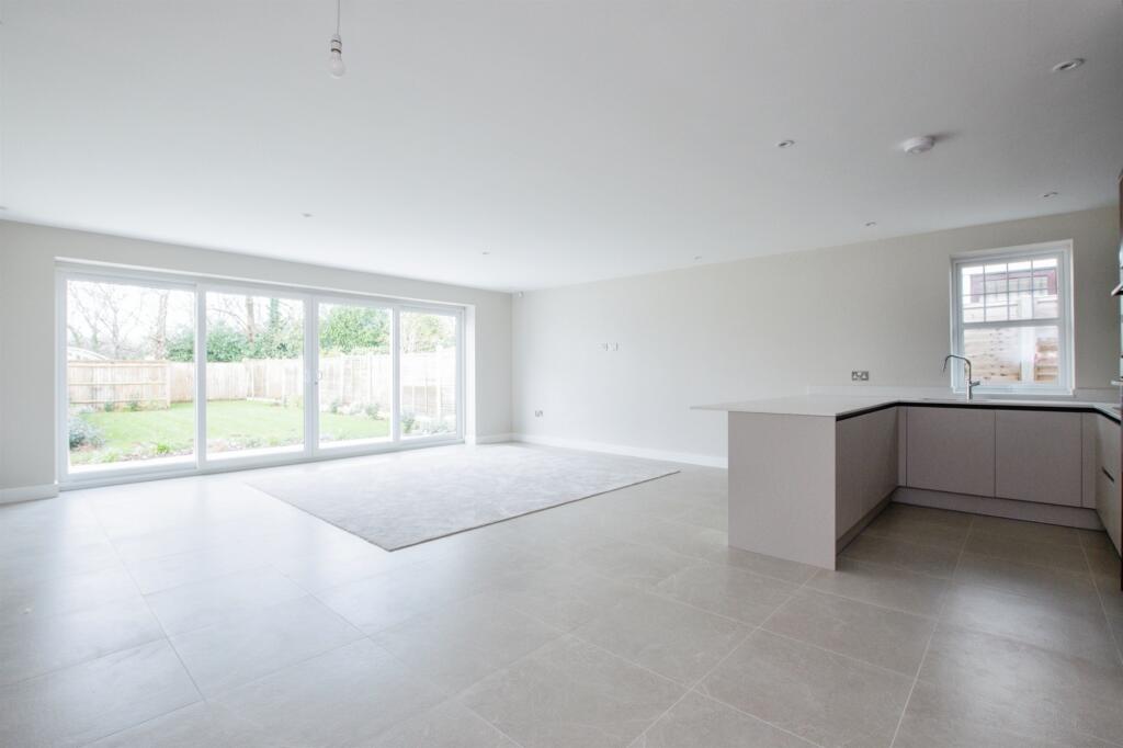 Additional image 18 of Christchurch Road, Ferndown