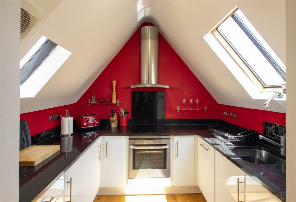 Additional image 6 of Sea Court, Taunton Road, Swanage