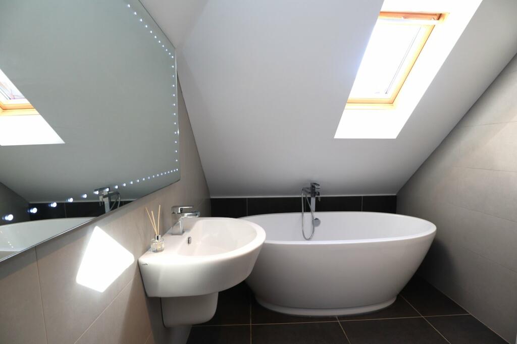 Additional image 16 of Insley Crescent, Broadstone, Dorset, BH18