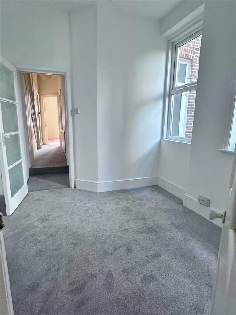 Additional image 8 of Vicarage Road, Eastbourne